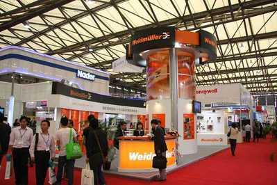 展位搭建的撤展工作應(yīng)該怎么注意安全？